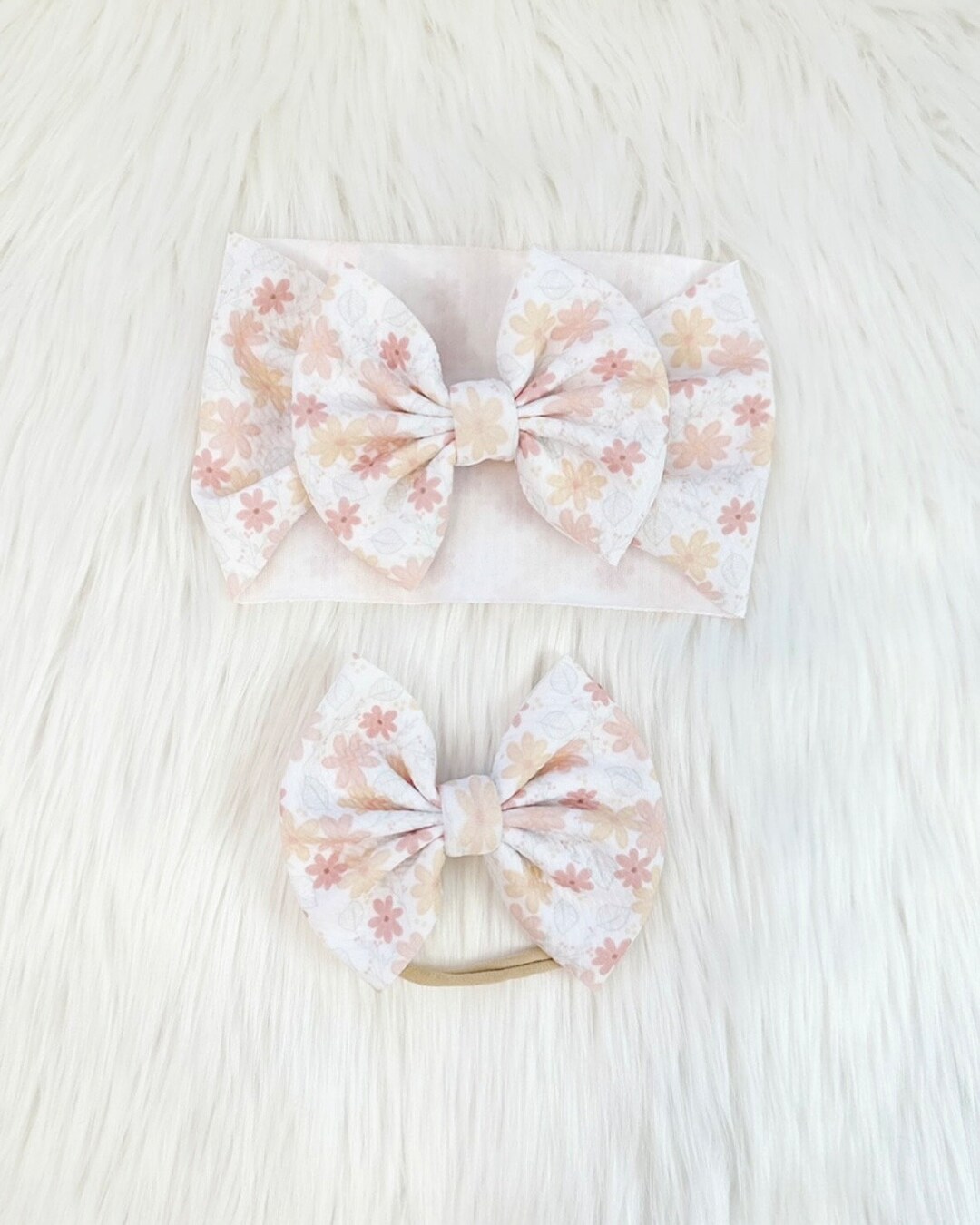Babyhug Free Size Floral Printed Bow & Suspender Set - Green main image 1
