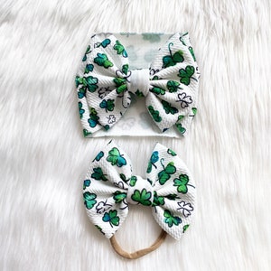 Sketched Clovers St. Patrick’s Day Baby Bow, Bow on Nylon, Bow Headwrap, Bow on Clip, Pigtail Bows, Bow Headband, Flapless Bow, Baby Bow