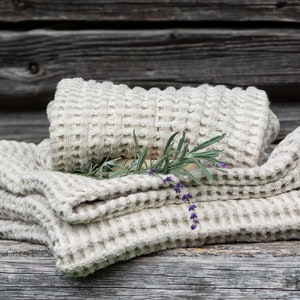 Waffle Linen Bath Towel in Natural Colour, Organic Linen Towel, Sauna Beach Towel, Softened Towel For Bath, Two Sizes, Housewarming Gift