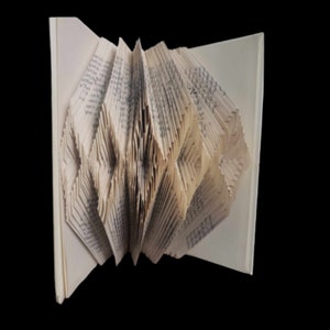 Repeating Diamonds Book Folding Pattern: Beginner DIY Craft (Digital Download)