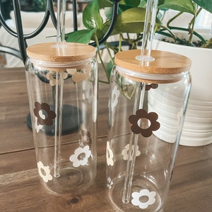 Personalized 20oz Glass Tumbler/Cup with Bamboo Lid & Glass Straw, Custom Name/Wording, Iced Coffee