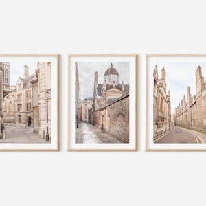 Camebit Universität von 3 Drucke, englisches Drucksatz, klassische Gebäude Architektur, Cameple Posters, Cambridge neutral Drucksatz