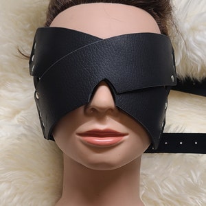 Fur Lined Real Leather Blindfold