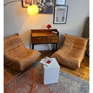 White table. Coffee table. Tile table. Bedside table. lamp table. End table.