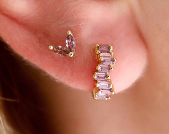 Créoles en or améthyste violet CZ, boucles d'oreilles mauve lilas, petites boucles d'oreilles, boucles d'oreilles en cristal, boucles d'oreilles minimalistes, bijoux en améthyste