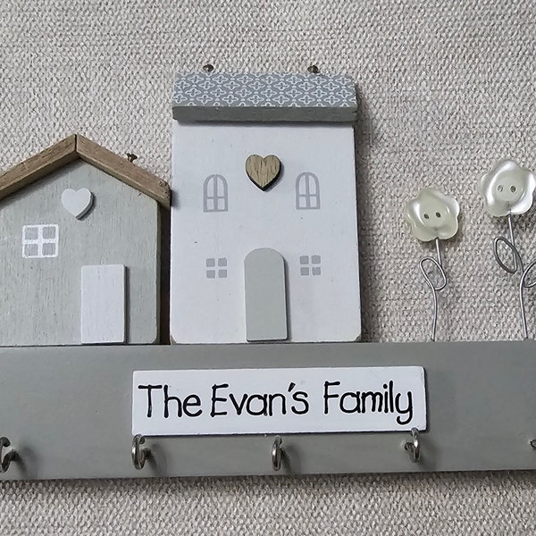 Personalised Wooden Key Holder, Perfect Couples or Family Present. Wooden House Rustic Key Ring Storage. Personalised Home Decor