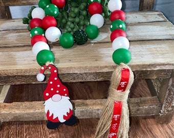 Christmas Gnome Beaded Garland/Christmas Garland/Christmas Country Accent/Christmas Country Decor/Country Christmas Gnome/Holiday Decor