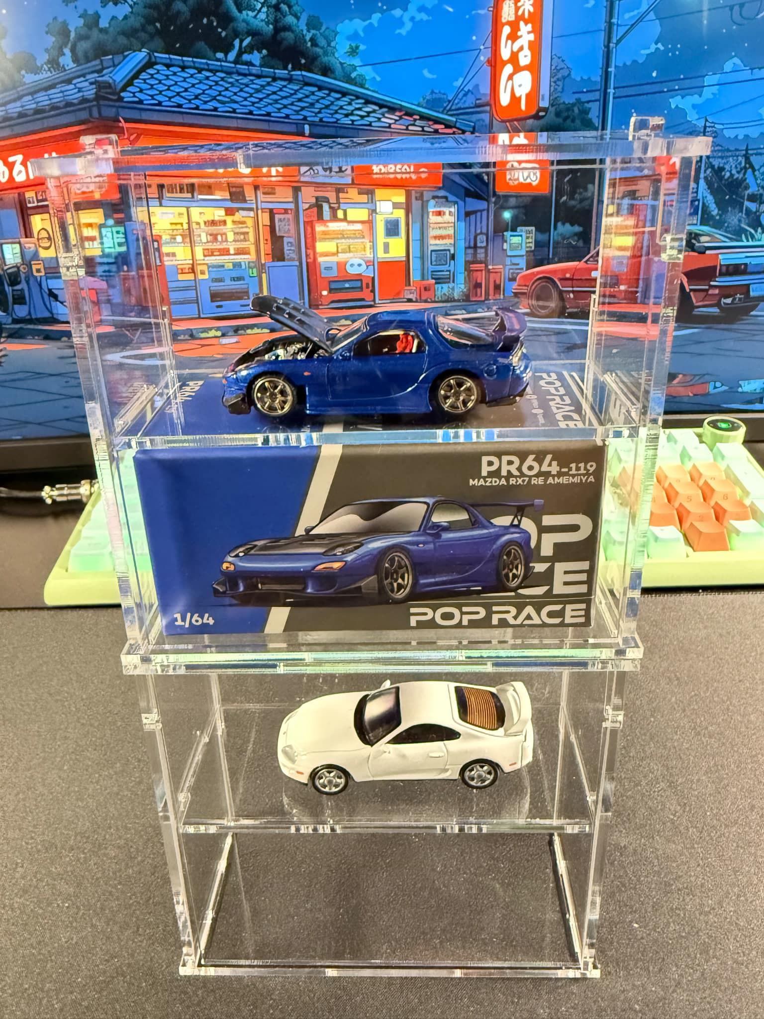 Kaido House Acrylic Display Case - Etsy