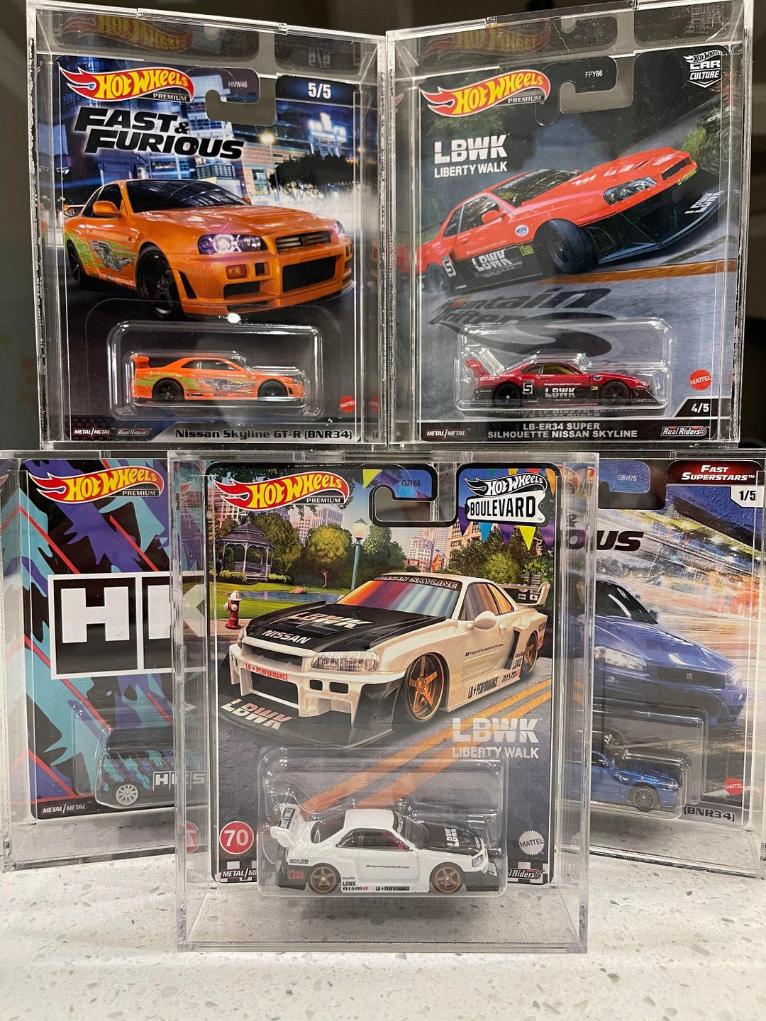 ホットウィール！スカイラインGT-R！９台セット！クリアケース付き！ Hotwheels Acrylic Display Case - Premium/blvd Series - Etsy