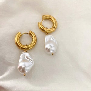 Amazing Baroque Abstract Natural Pearl Imitation Earrings 18K Gold plated