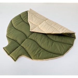 Cotton reversible baby play mat 3 different color , Soft play mat, Play mat for baby, Gift for newborn, Leaf play mat, Baby activity mat