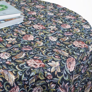 Jacquard Tablecloth Rectangle Nature Floral Dark Classic Style for every Occasion / Table Linen / Table Decor + Free Gift: small placemat