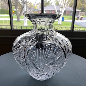 American Brilliant cut Crystal Star Pinwheel Hobstar Vase