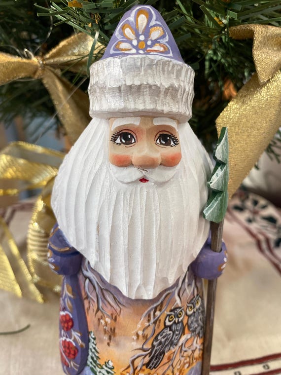 Hand Carved Wooden Santa Claus ( Russian Ded Moroz or Grandfather