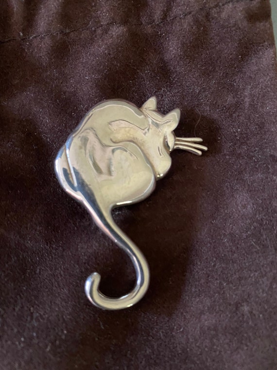 Vintage H and H Sterling Silver Sleeping Cat Broo… - image 2