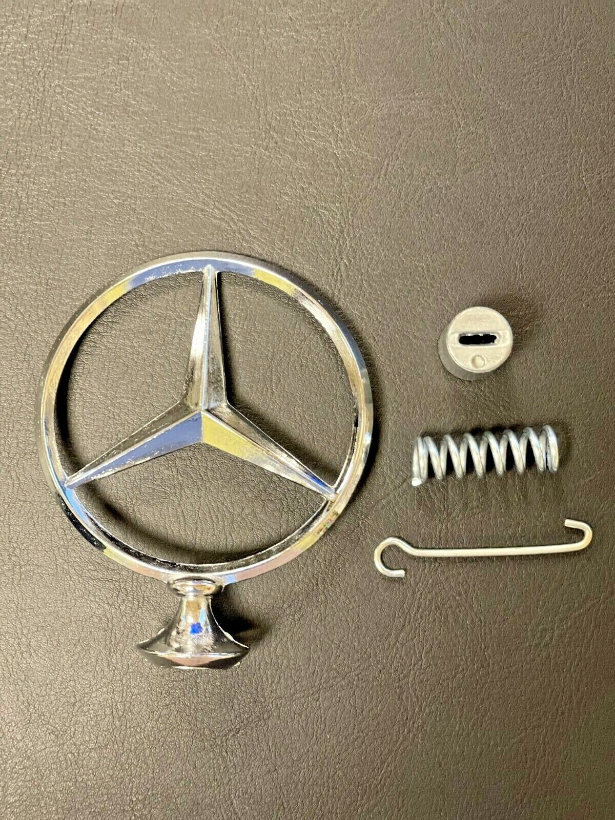Original Mercedes-Benz Motorhauben Emblem Schwarz 