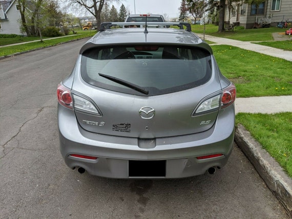 Mazda 3 2012 roof rack outlet