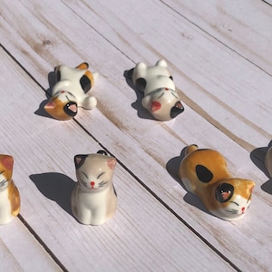 Cute Kitty Brush Rest, Kawaii Cat Ceramic Paint Brush Holder, Watercolor Accessory, Artist Gift, Free Shipping image 4