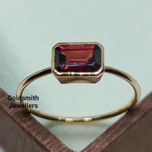 Natural Garnet Ring, Solid 14k Gold Ring, Emerald Cut Garnet Ring, January Birthstone Ring, Statement Ring, Gifts For Mom, Bridal Ring.