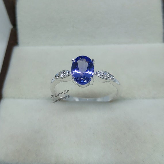 【美麗】天然タンザナイト・スター・シルバー・リング