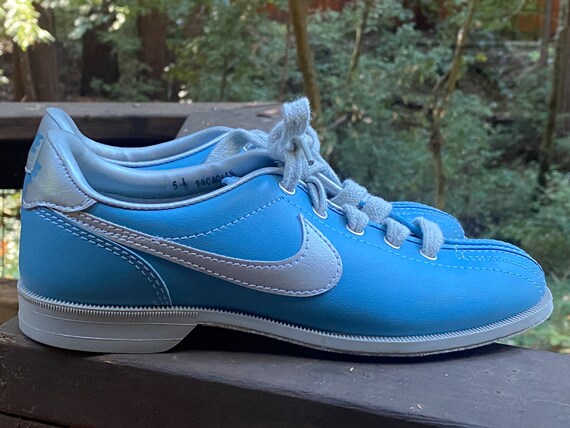 Nike bowling spikes sale