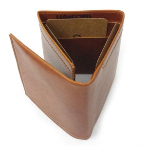 No-zip leather wallet with coin pocket