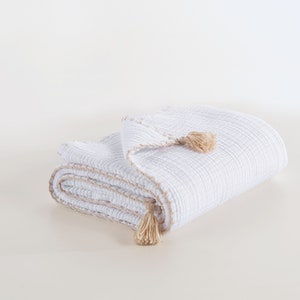 NEW For Winter 8 Layer More Thicker 4 and 8 Yellow Muslin Gauze Blanket, Swaddle Newborn, Unisex Swaddle Throw, Newborn Swaddle Blanket Pure White