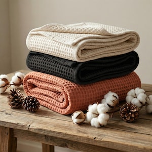 Organic Cotton Waffle Throw Blanket: Lightweight Breathable Bedding