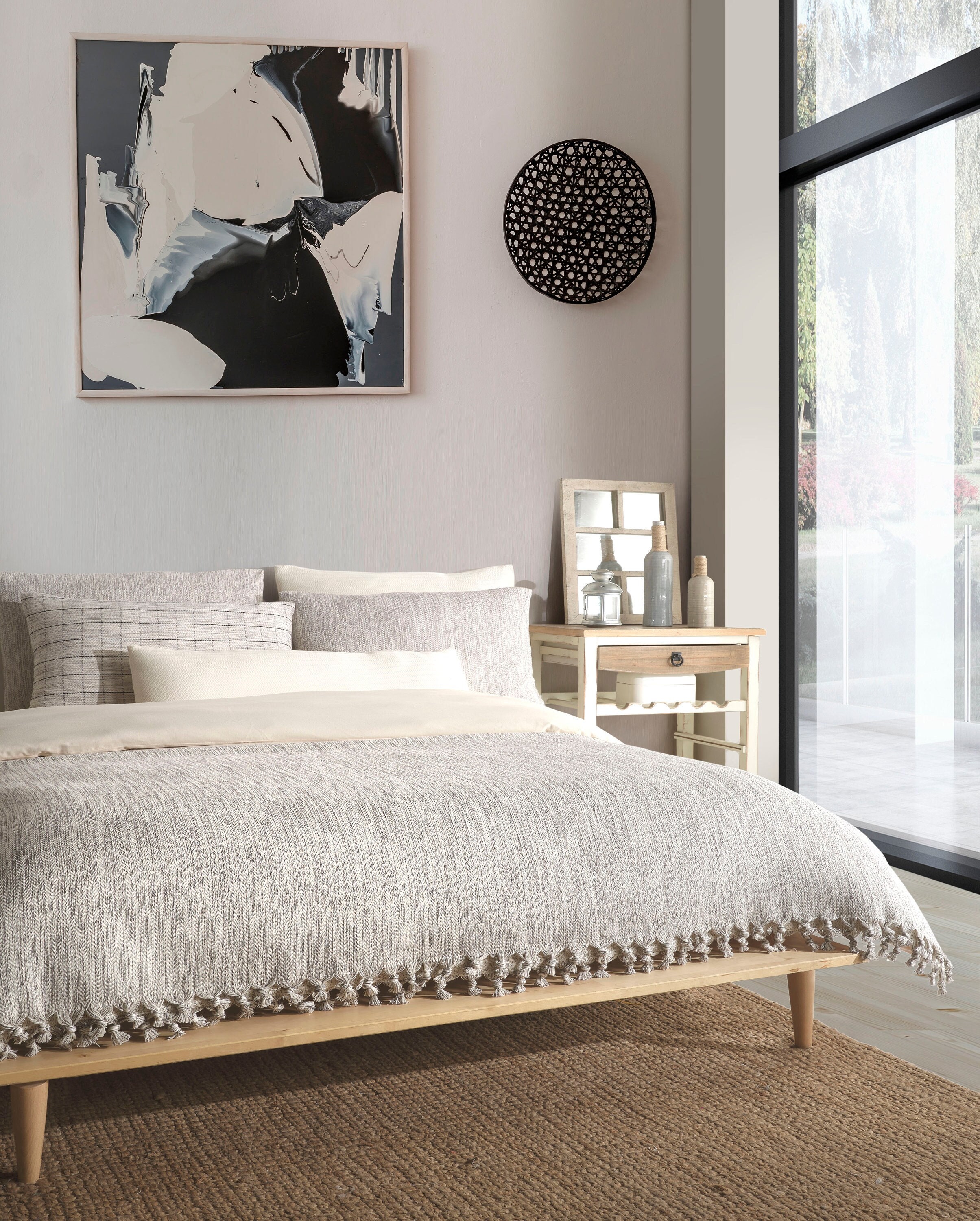 Hellgrauer Bettüberwurf aus Baumwolle: Boho Decke im Boho Style