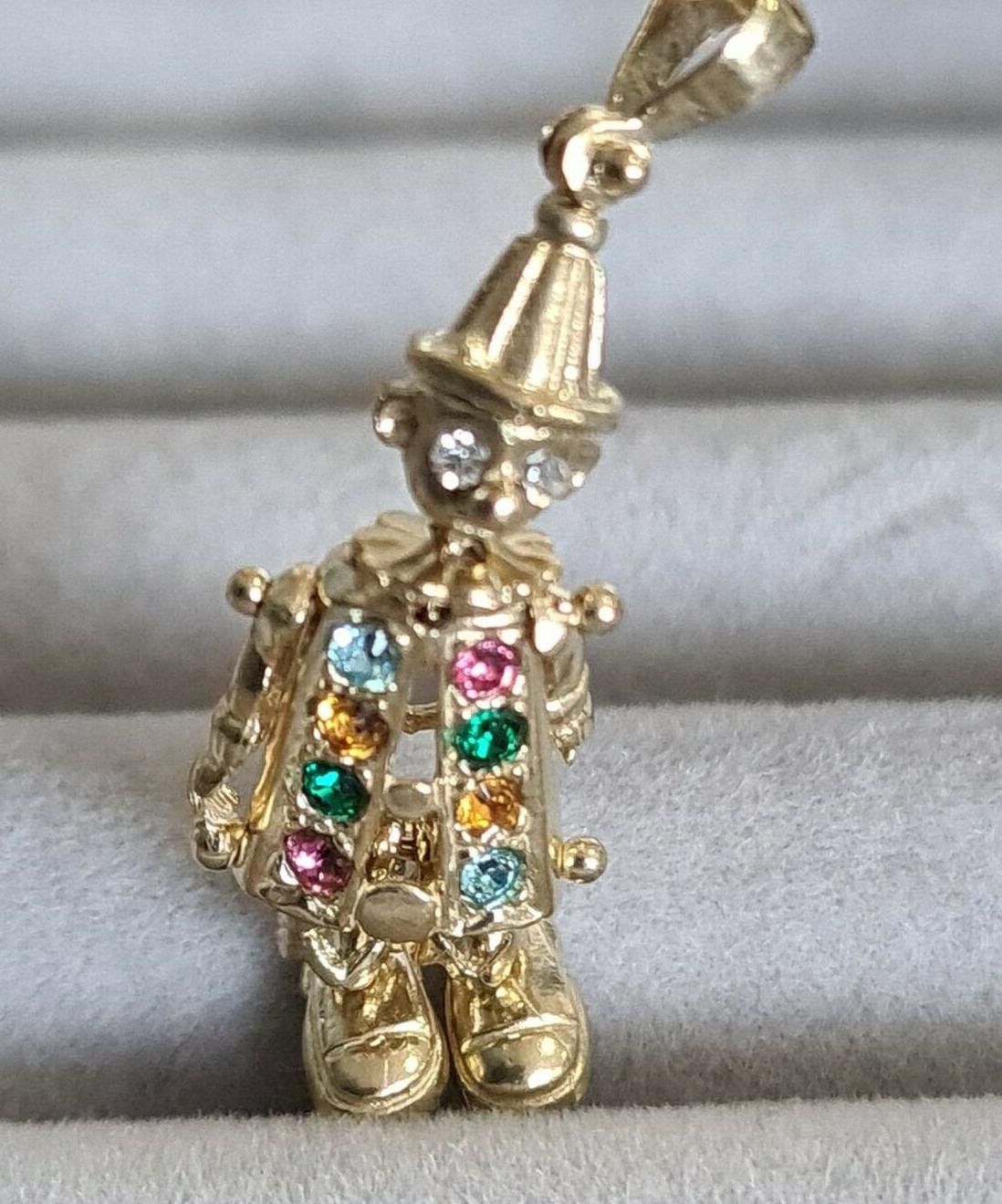 9ct Yellow Gold Articulated Clown Pendant Charm