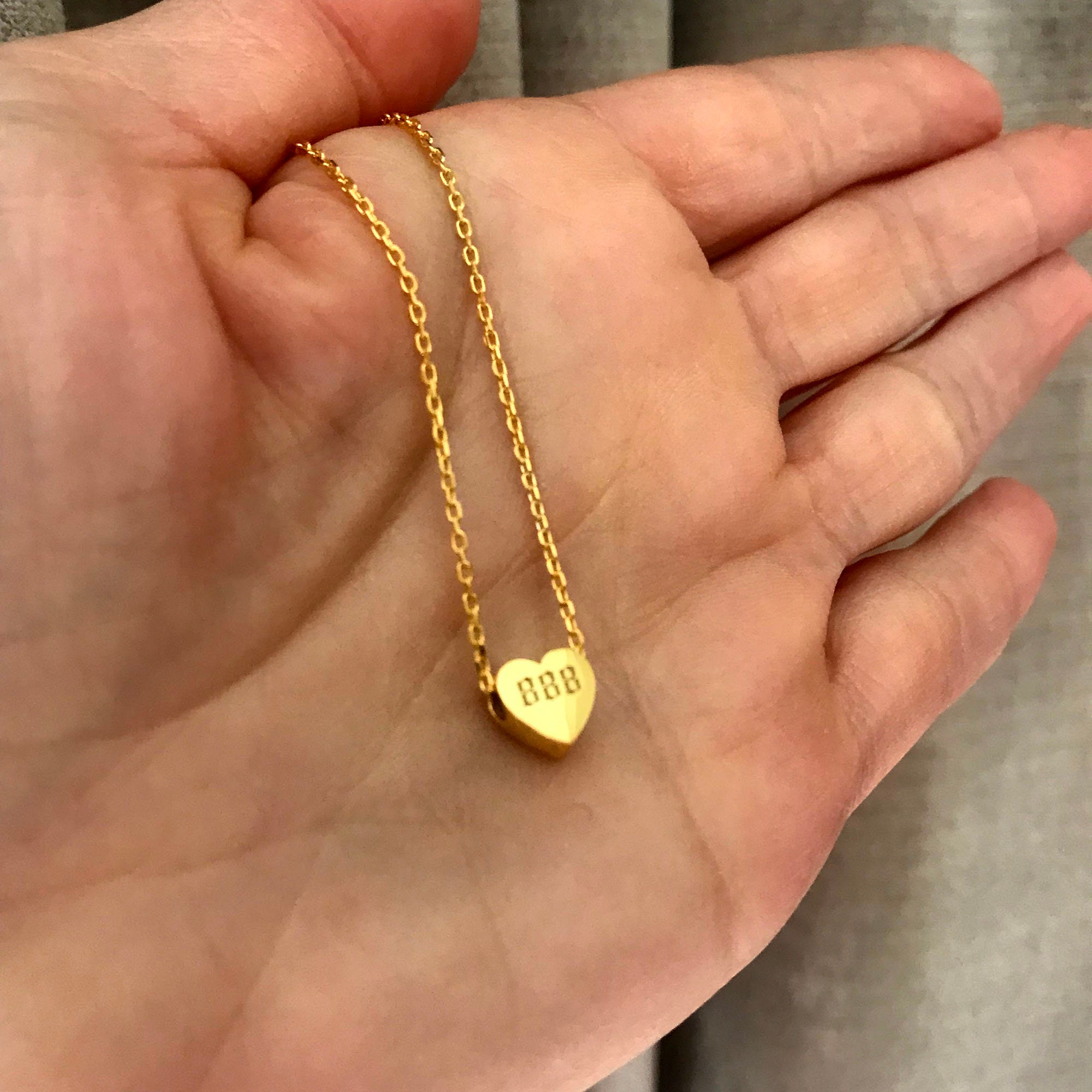 POPLYKE Collana con ciondolo a forma di cuore, in argento