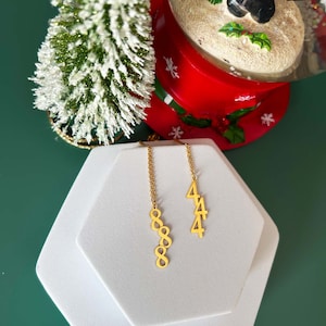 縦型ネックレス 金メッキ、ゴールドエンジェルナンバーネックレス、シルバーラッキーナンバーネックレス、クリスマス 111 222 333 555 666 777 888 999
