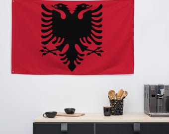 アルバニアの国旗フラムリ・シュキプタル・クク・エ・ジ - Etsy 日本