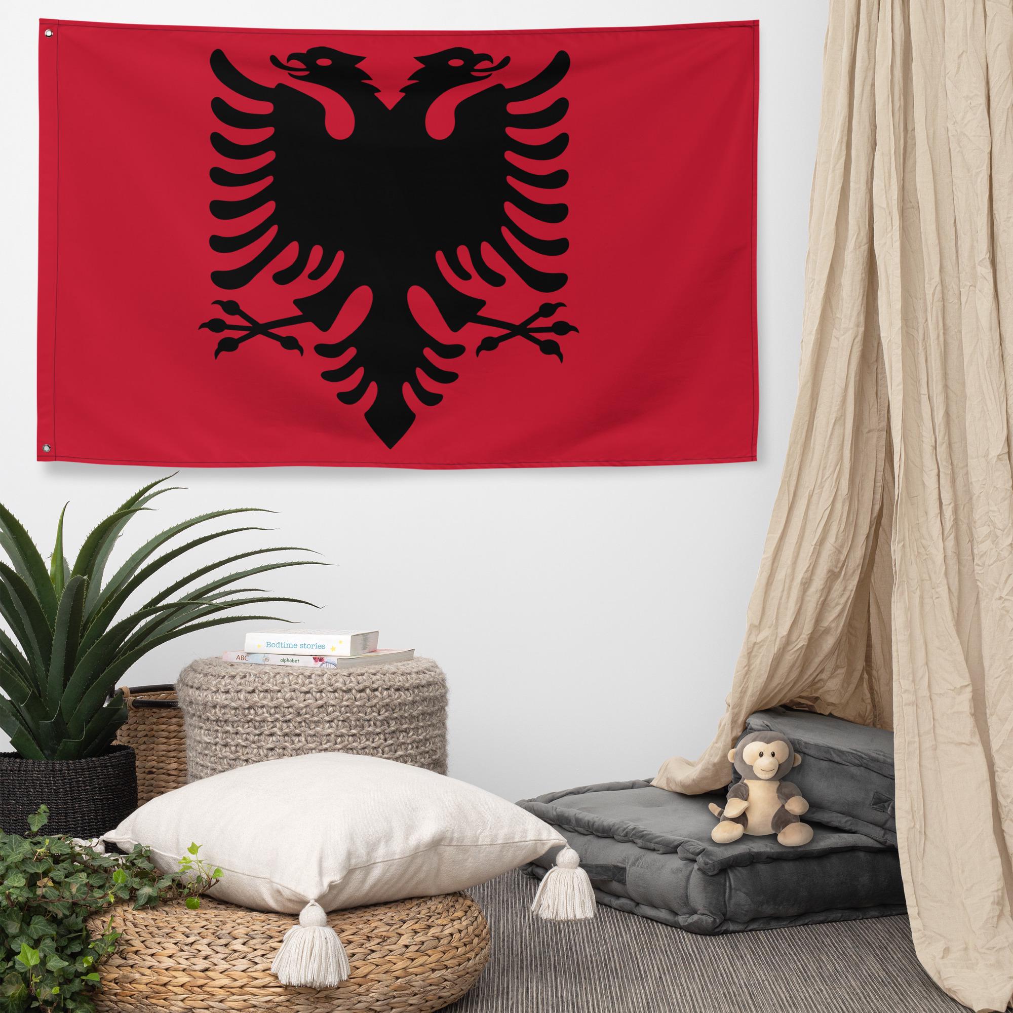 アルバニアの国旗フラムリ・シュキプタル・クク・エ・ジ - Etsy 日本