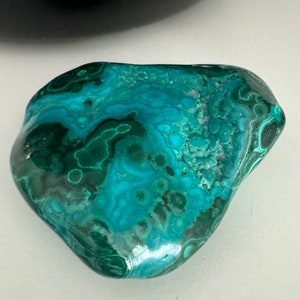 Malachite Chrysocolla Galet Large | Genuine Malachite | Blue and Green Stone | Heart Chakra and abundance | Water Earth Energy