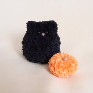 Black cat plush toy, Worry pet crochet cat, fidget toy cat, worry doll, Cute gift halloween