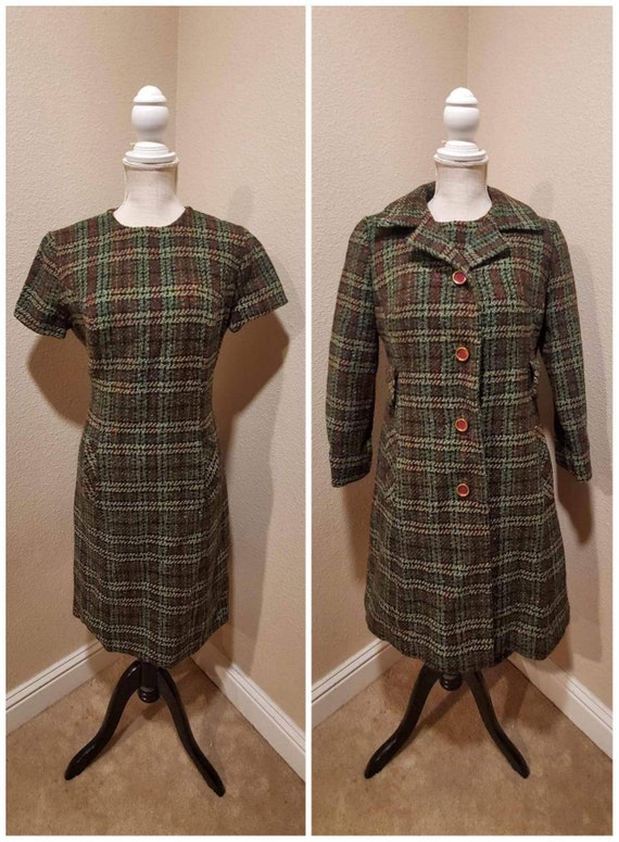 Vintage 60s 70s green red Christmas wool plaid she