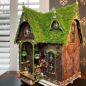 Victorian Gothic Haunted Dollhouse Witch House, Handmade By Artist, FURNISHED 1:12 Halloween image 10