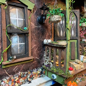 Victorian Gothic Haunted Dollhouse Witch House, Handmade By Artist, FURNISHED 1:12 Halloween image 9