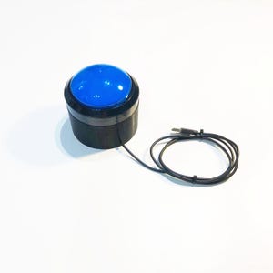 Ultimate Big USB Button - Blue + 1m USB