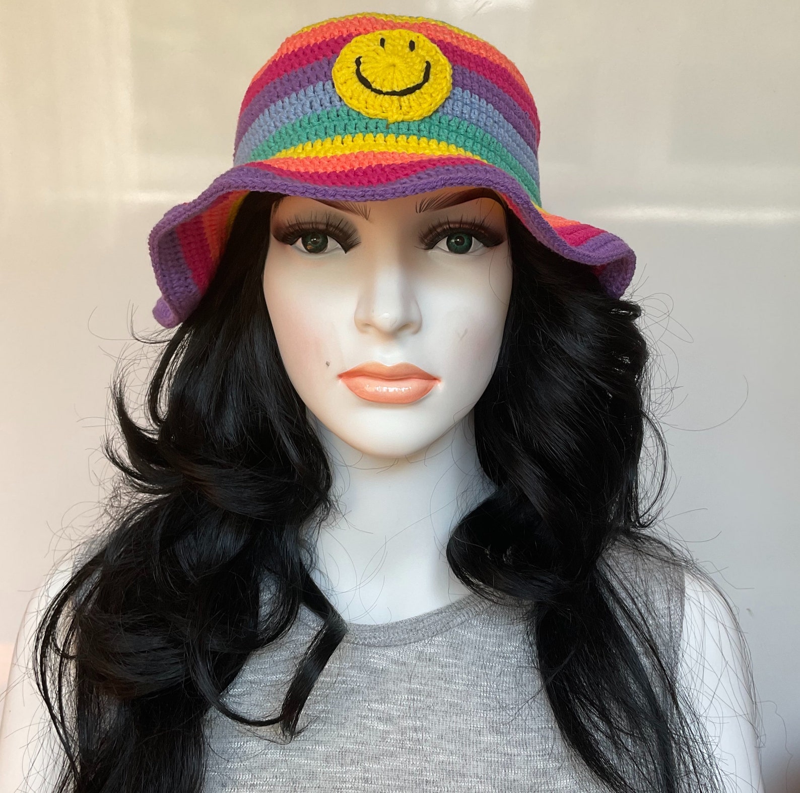 Crochet rainbow hat with smiley crochet bucket hat | Etsy