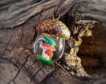 Acorn Mushroom Frog Terrarium Necklace, Goblincore Necklace with Moss and Mushroom Amulet, Oak Acorn Gift for nature lover, natural jewelry