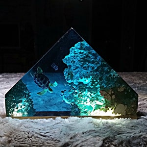 Sea turtle & Diver Epoxy Wood Night Light, Resin Light Lamp, Christmas gift image 3