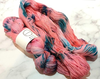 Hand Dyed Pink Yarn Snowcone Kisses | Variegated Blue Speckled Sock Yarn | Fingering Weight Superwash Merino Nylon | Bright Pastel Summer