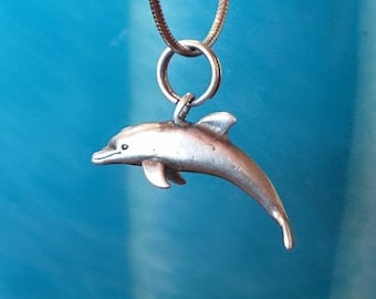 Arthur Court Jewelry Necklace Dolphin Mom Baby Heart Aluminium 18 to 20in Chain 