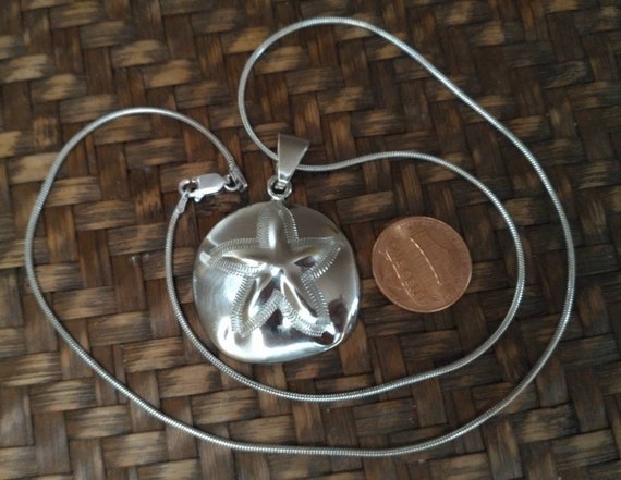Sterling Silver Sand Dollar Necklace, Vintage San… - image 7