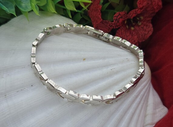 Vintage Solid Sterling Silver Chevron Link Bracel… - image 13
