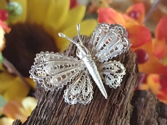 Sterling Silver Butterfly Brooch, Vintage Filigre… - image 1