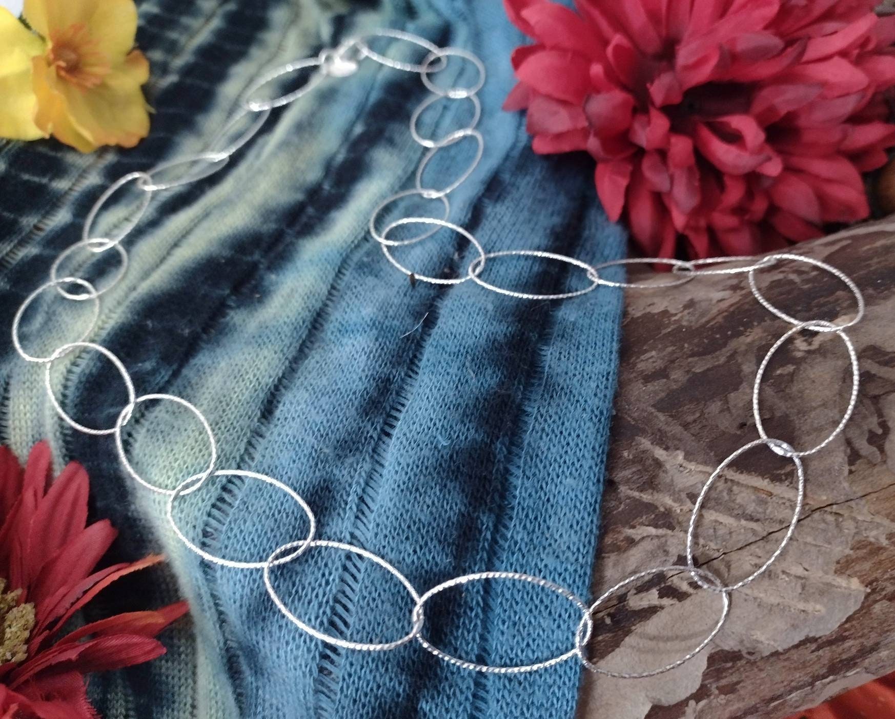 Dyadema necklace 2024