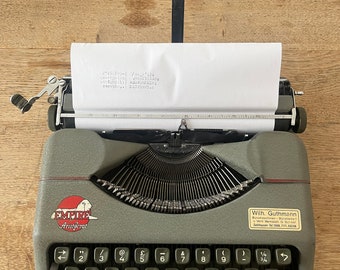 Empire Aristocrat typewriter